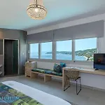 Super Luxury Five-bedroom Private Infinity Pool * Скиатос