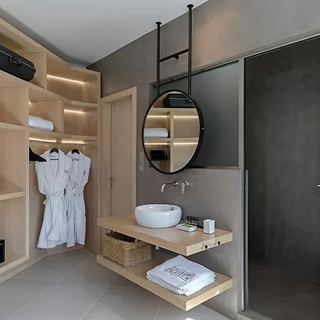 וילה Super Luxury Five-bedroom Private Infinity Pool העיירה סקיאתוס