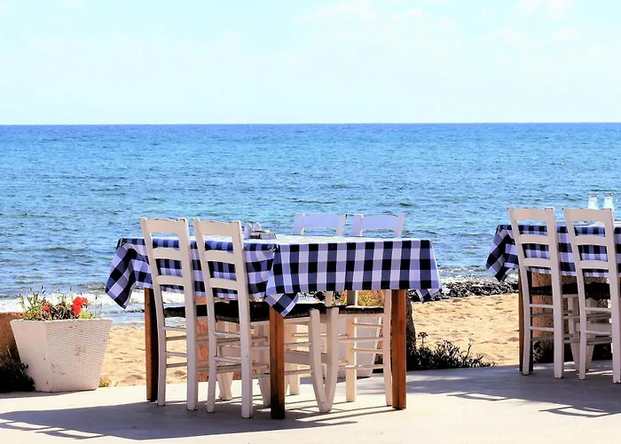 Super Luxury Five-bedroom Private Infinity Pool *