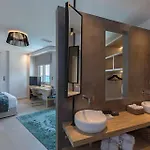 Super Luxury Five-bedroom Private Infinity Pool Villa Skiathos Town