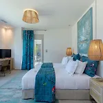 Super Luxury Five-bedroom Private Infinity Pool Villa Skiathos Town