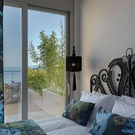 Βίλα Super Luxury Five-bedroom Private Infinity Pool Astounding Sea Views