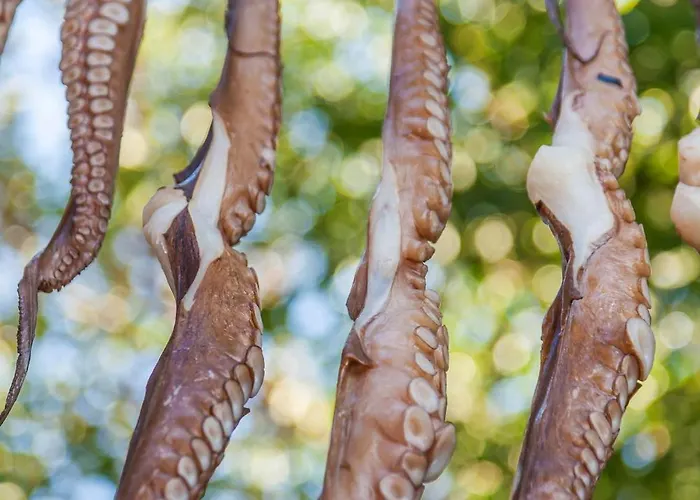 Super Luxury Five-bedroom Private Infinity Pool * Skiatos