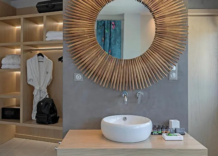 Willa Super Luxury Five-bedroom Private Infinity Pool *